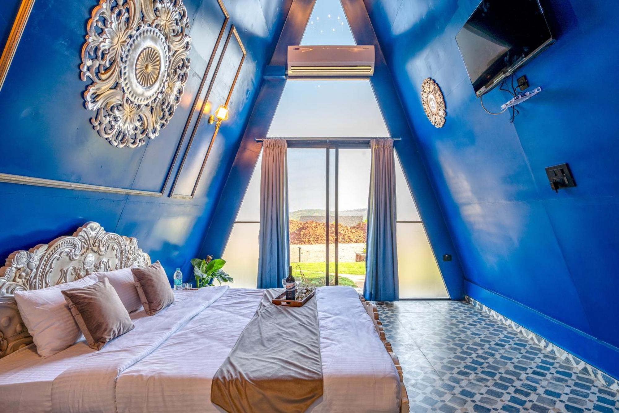 Dio Regaalo Theme Resort, Ратнаґірі Екстер'єр фото